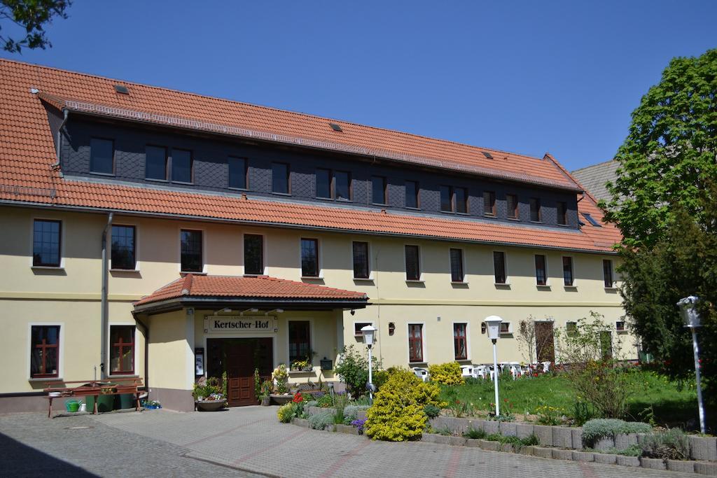 Landhotel Kertscher-Hof Schmölln Εξωτερικό φωτογραφία